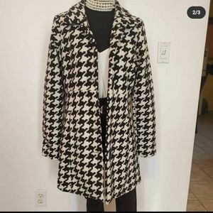 Houndtooth style jacket